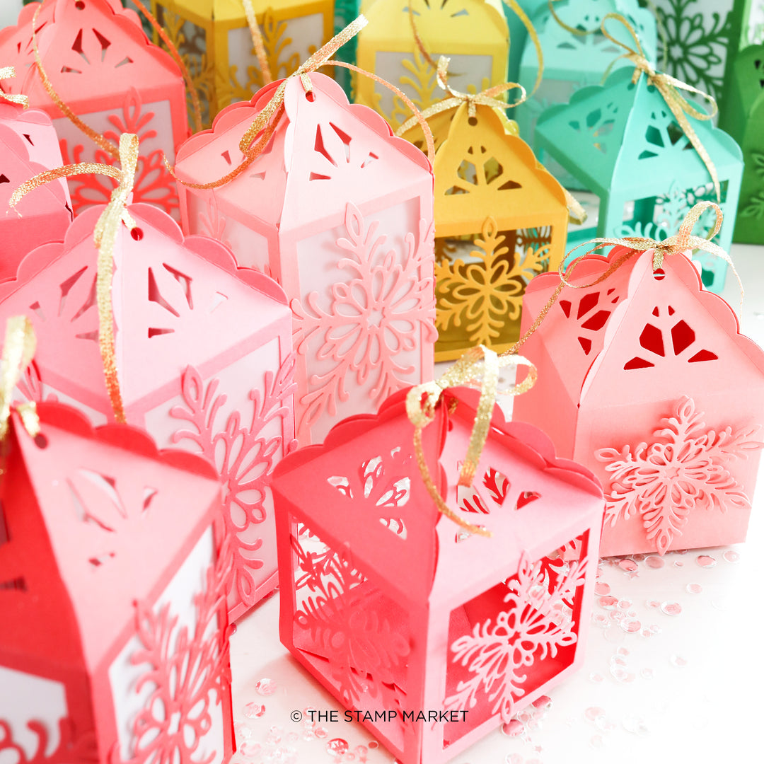 LACEY SNOWFLAKES DIE